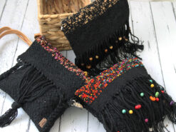 mala crna večernja torba